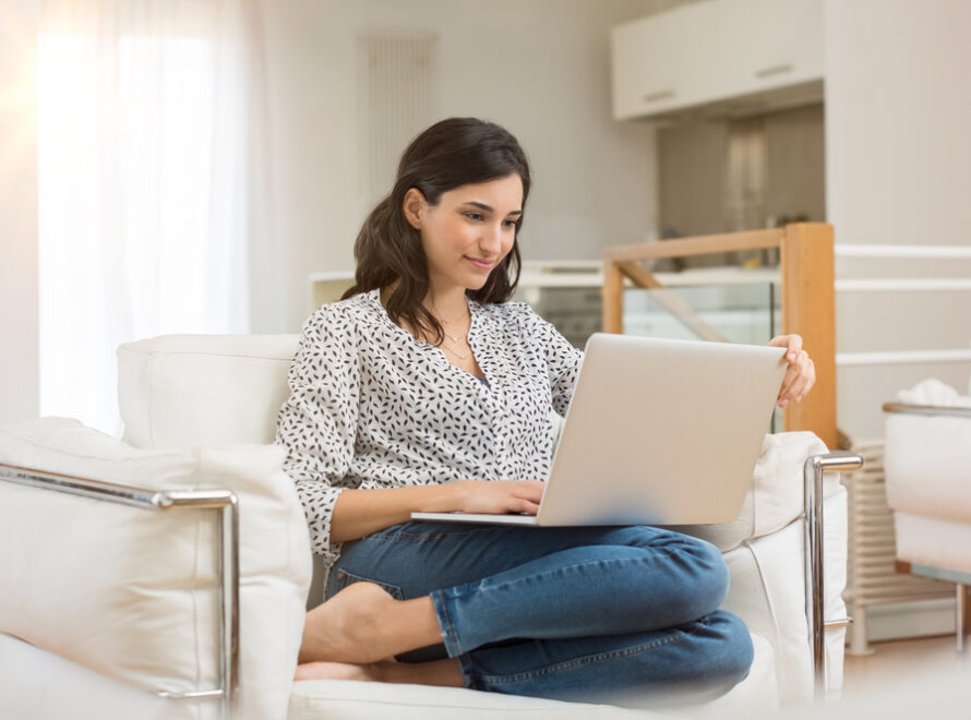 woman researching 3D mammogram vs ultrasound for dense breasts